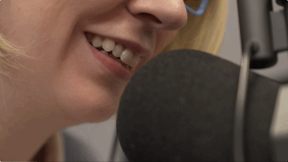 libretto - mystic film festival - narrative short - featured image - woman singing into microphone
